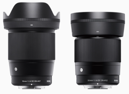 Sigma 30mm F1.4 Contemporary DC DN Lens for Sony E Mount Cameras with  Essential Photo and Travel Bundle